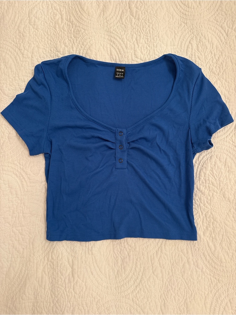 SHEIN Royal Blue Ribbed Scoop-Neck Crop Top with Button Placket